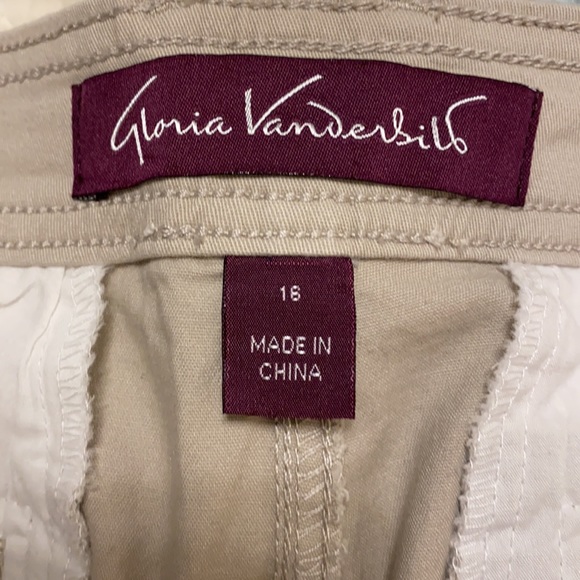 Gloria Vanderbilt light khaki pants - Picture 5 of 5